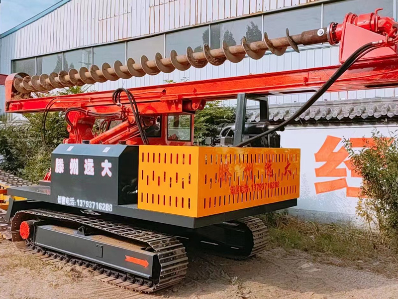 洋浦經(jīng)濟(jì)開(kāi)發(fā)區(qū)6米360度旋轉(zhuǎn)加壓式履帶螺旋鉆機(jī)