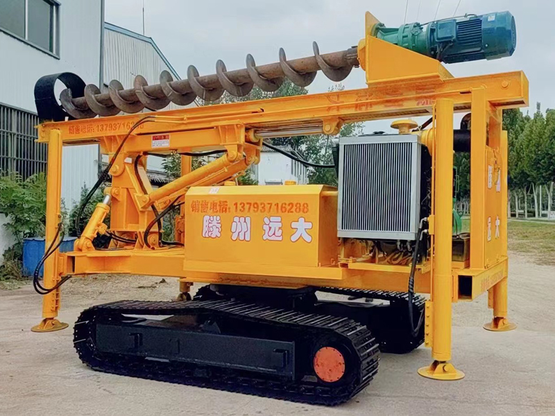 洋浦經(jīng)濟(jì)開(kāi)發(fā)區(qū)迷你型360度旋轉(zhuǎn)履帶鉆機(jī)